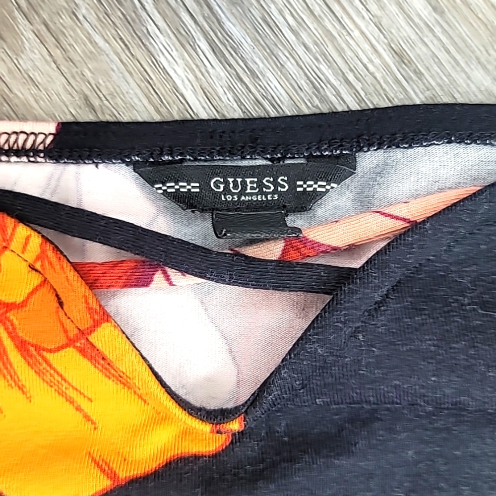 GUESS Off Shoulder Top - Picture 4 of 5